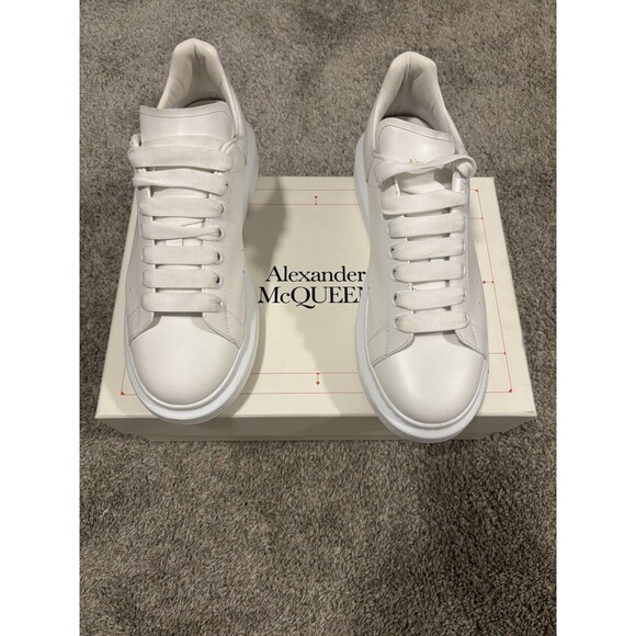 men alexander mcqueen White oversized sneakers size 10 main image 8